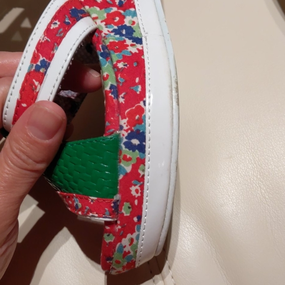 Shoes - Picture 7 of 7